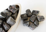 Spinelle Matrix Tumbled Stones