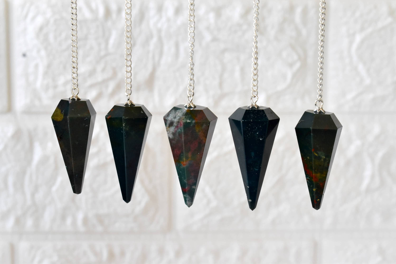 Bloodstone Pendulum