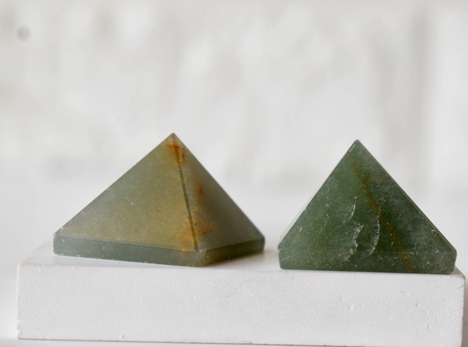 1 inches Green Aventurine Pyramids