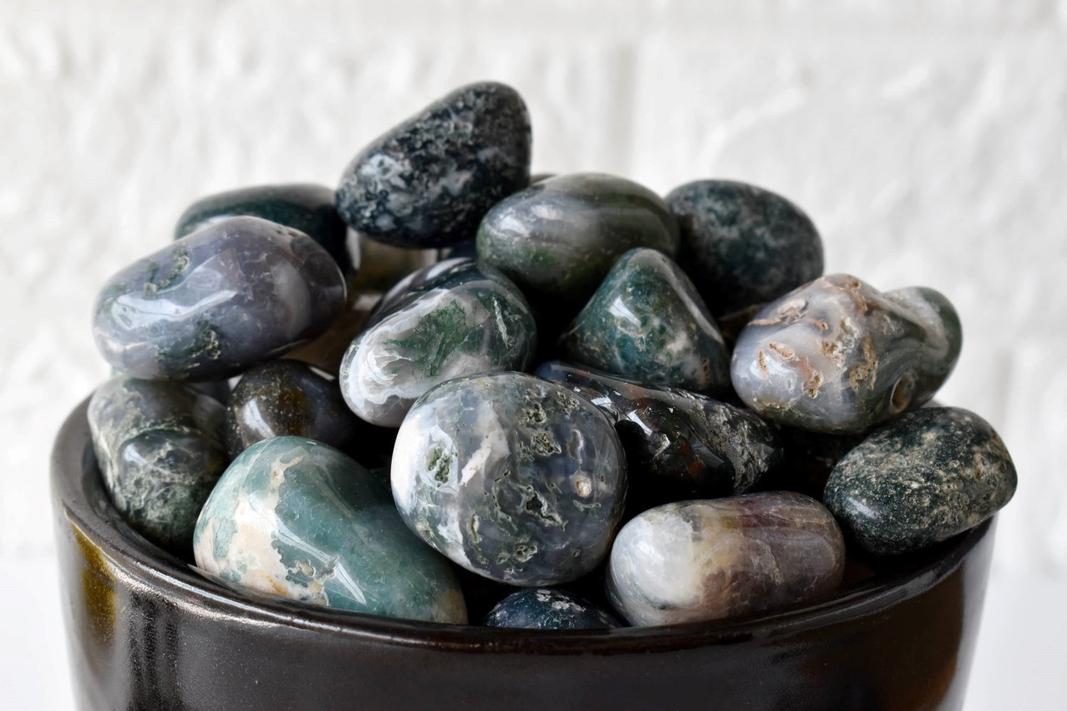 Moss Agate Tumbled Stones